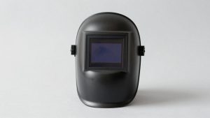 Read more about the article Lincoln 1740 Welding Helmet Review and Replacement Options